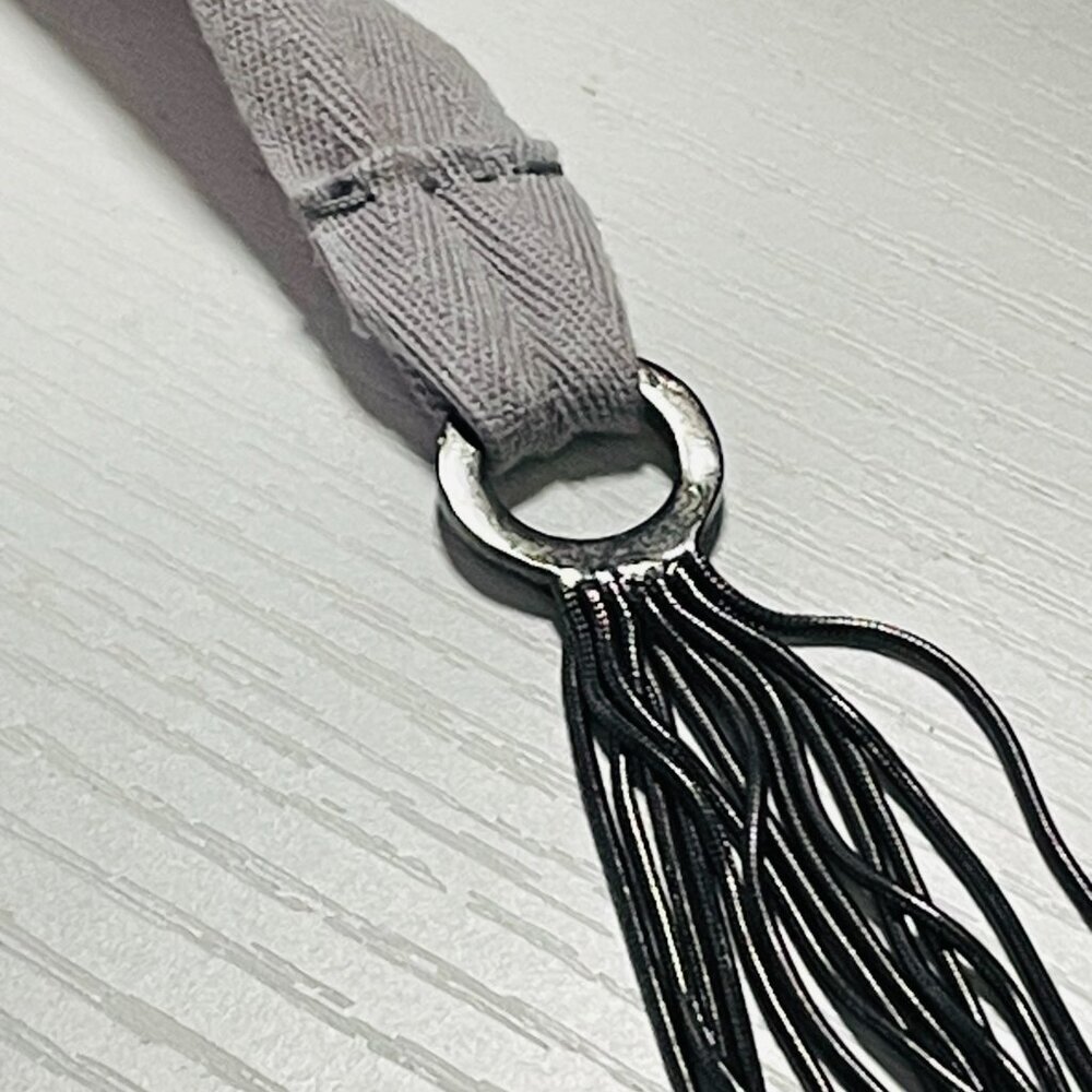 High Carbon Steel Piano Wire 14-Strand Necklace Gray Ribbon - Picture 8 of 10